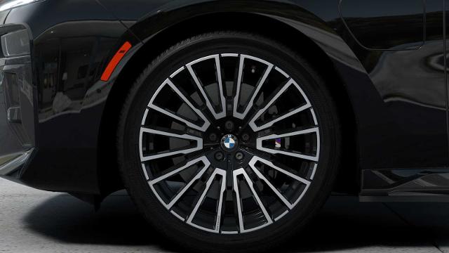 2025 BMW 750e xDrive Vehicle Photo in GRAPEVINE, TX 76051