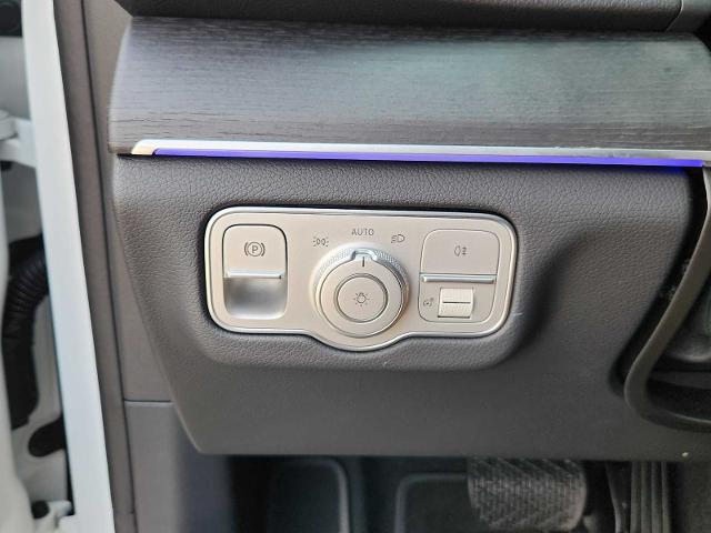 2025 Mercedes-Benz GLE Vehicle Photo in HOUSTON, TX 77079