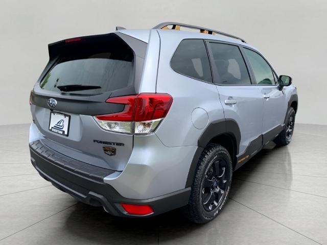 2025 Subaru Forester Vehicle Photo in Oshkosh, WI 54904