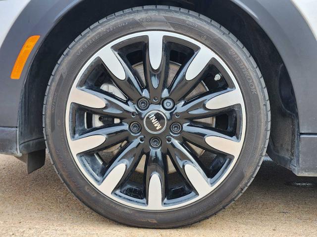 2024 MINI Cooper S Hardtop 4 Door Vehicle Photo in PLANO, TX 75024