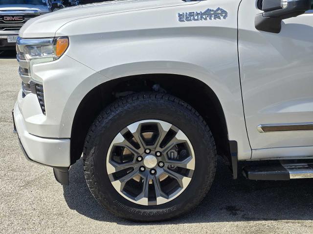 2022 Chevrolet Silverado 1500 Vehicle Photo in DENTON, TX 76210-9321