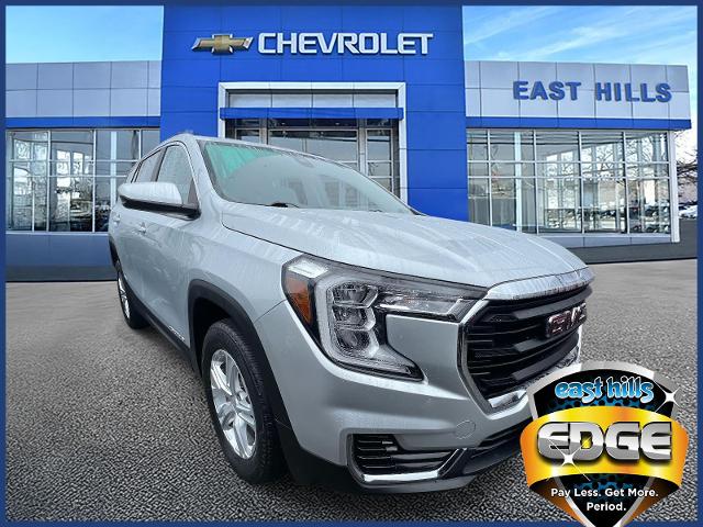 2022 GMC Terrain Vehicle Photo in Roslyn, NY 11576