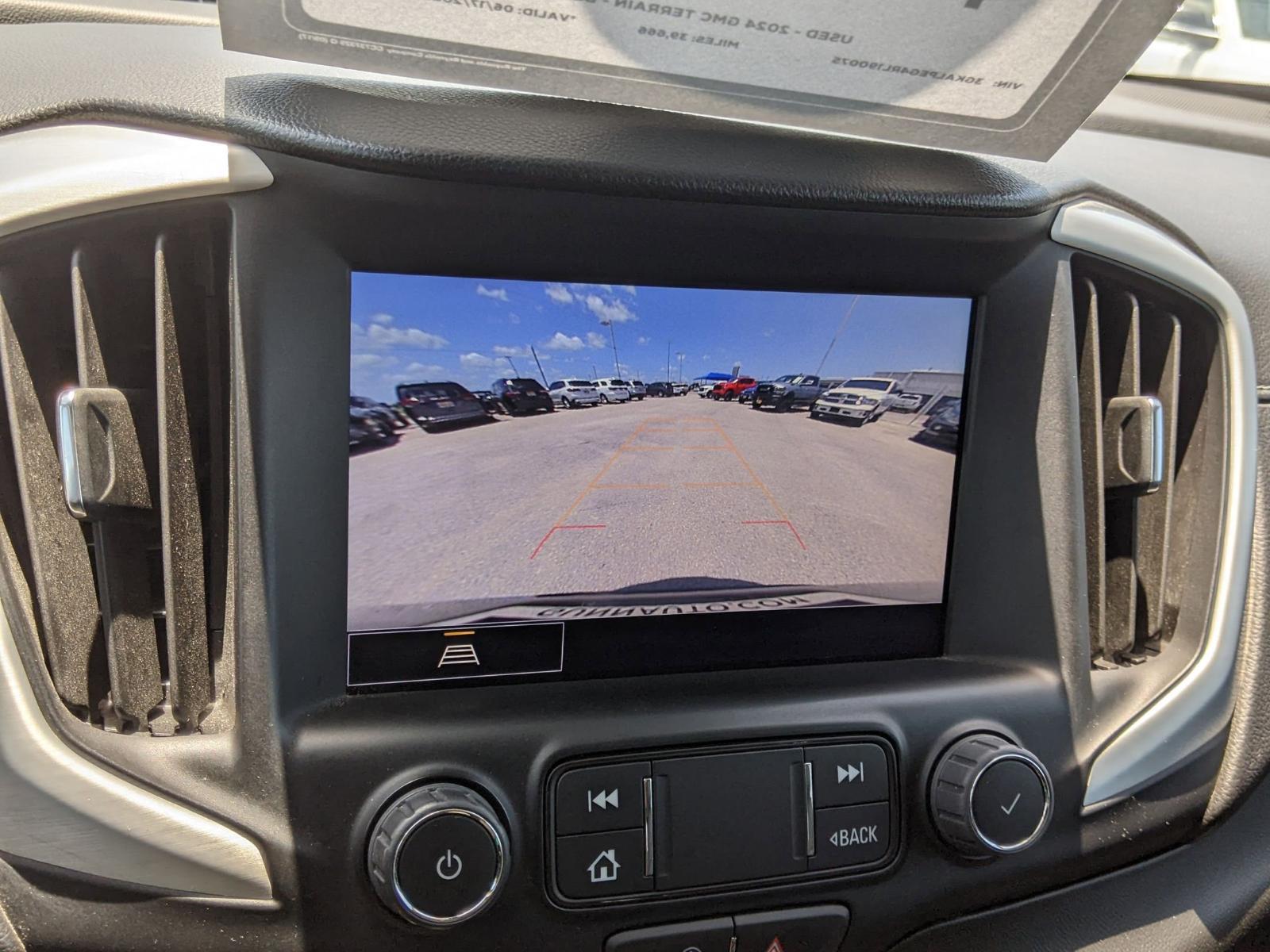 2024 GMC Terrain Vehicle Photo in Seguin, TX 78155