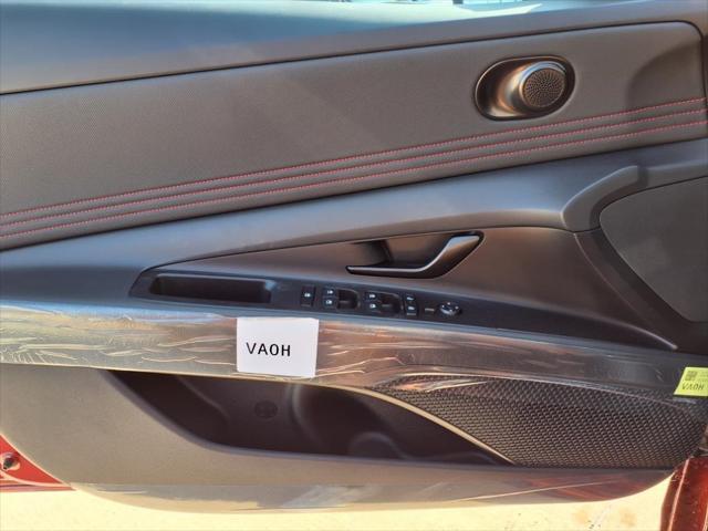 2025 Hyundai ELANTRA Vehicle Photo in Peoria, IL 61615