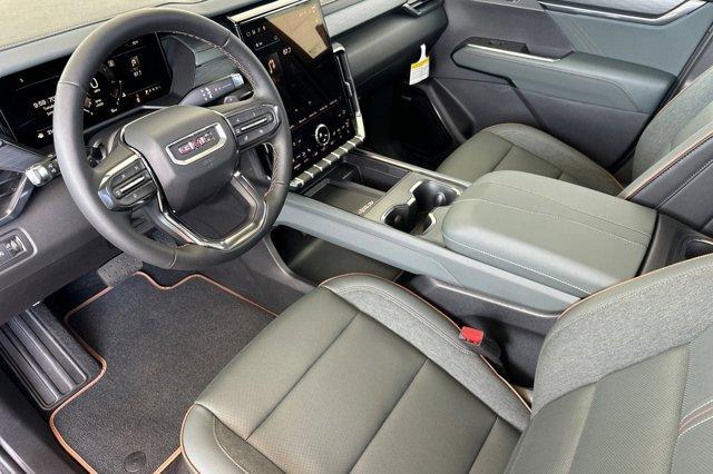 2025 GMC Acadia Vehicle Photo in STOCKTON, CA 95212-2838