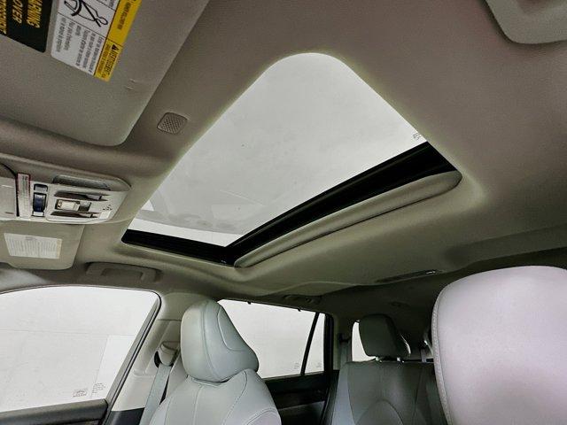2020 Toyota Highlander Vehicle Photo in Flemington, NJ 08822