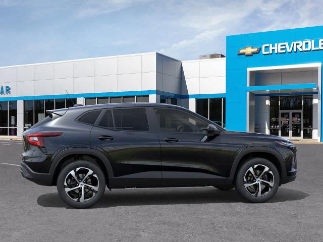 2025 Chevrolet Trax Vehicle Photo in MOON TOWNSHIP, PA 15108-2571