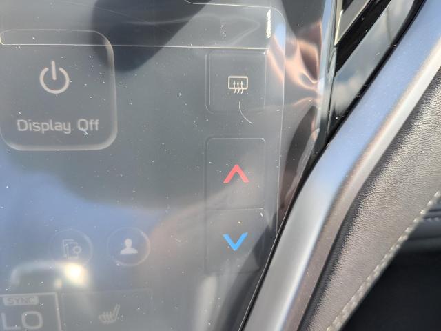 2025 Subaru Outback Vehicle Photo in Green Bay, WI 54304