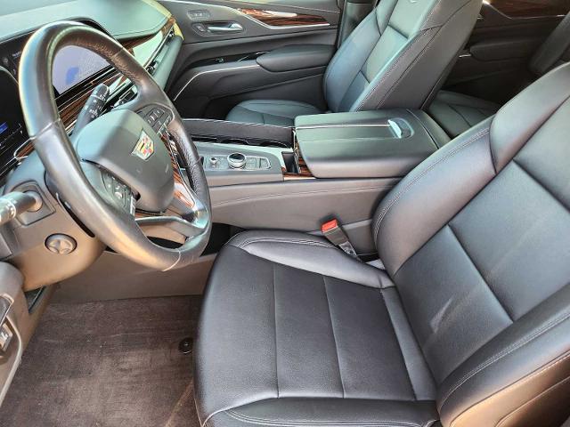 2022 Cadillac Escalade Vehicle Photo in DENTON, TX 76210-9321