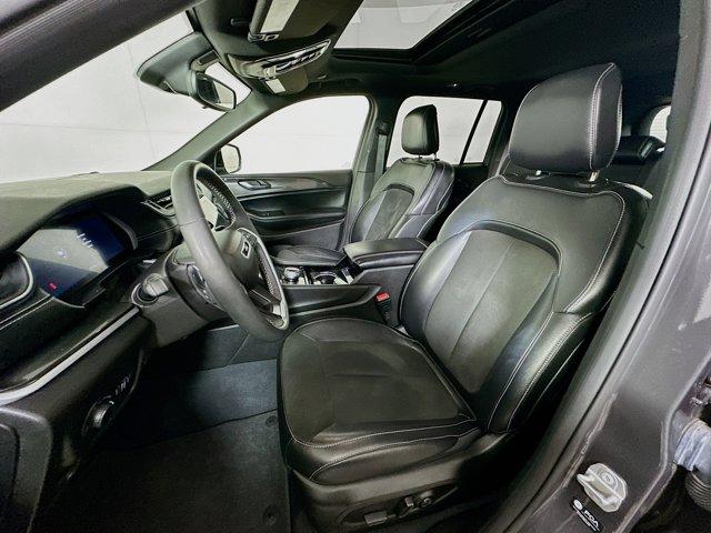 2023 Jeep Grand Cherokee Vehicle Photo in Doylsetown, PA 18901