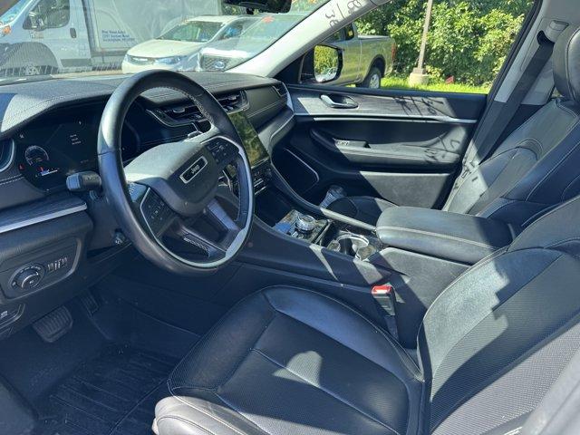 2022 Jeep Grand Cherokee L Vehicle Photo in Doylsetown, PA 18901