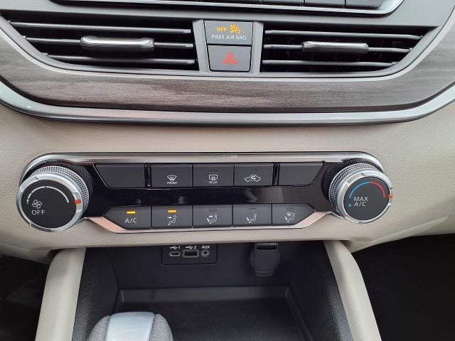2025 Nissan Altima Vehicle Photo in Oshkosh, WI 54904