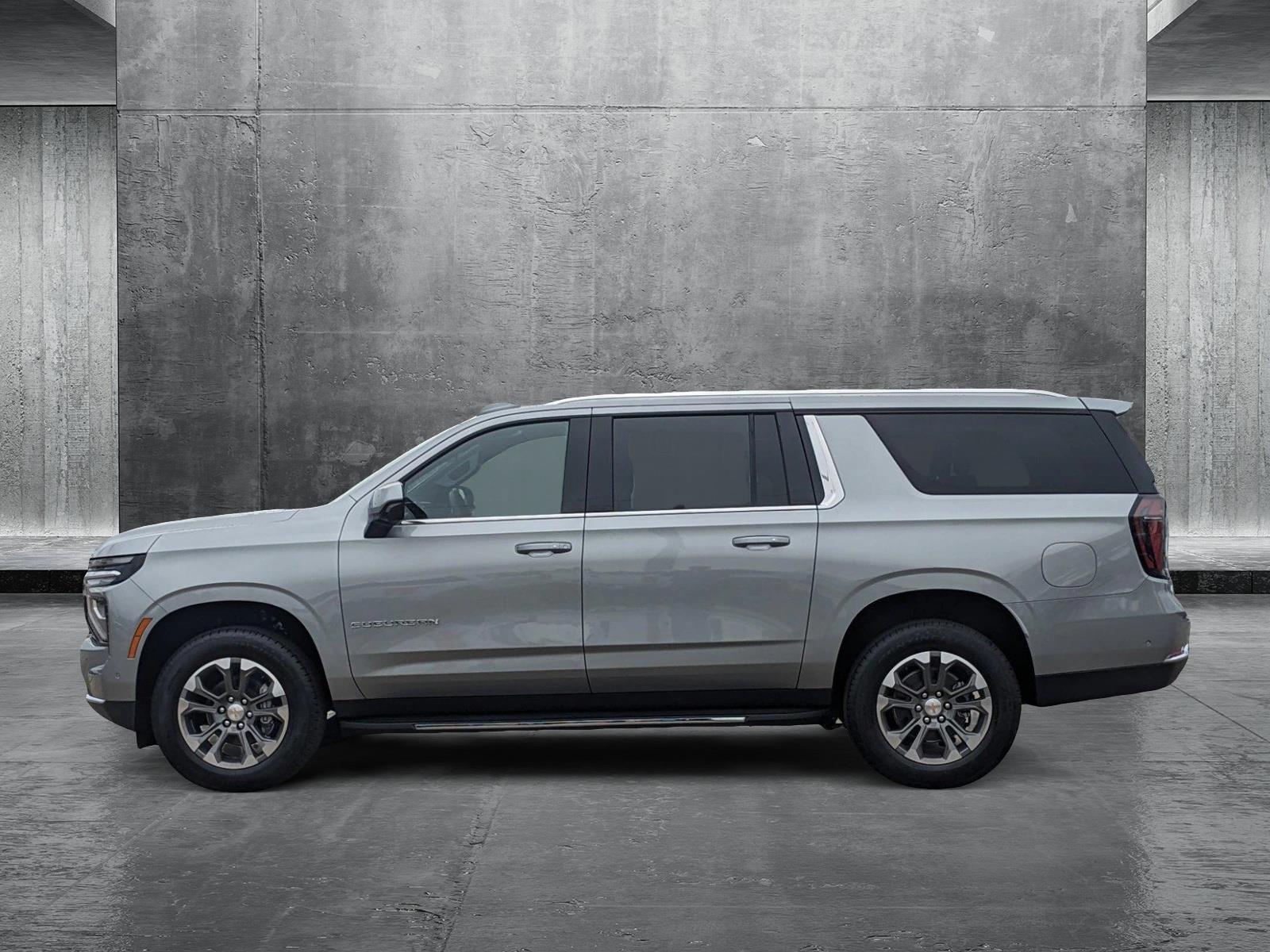 2025 Chevrolet Suburban Vehicle Photo in HOUSTON, TX 77034-5009