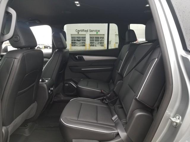 2025 Buick Enclave Vehicle Photo in ELYRIA, OH 44035-6349
