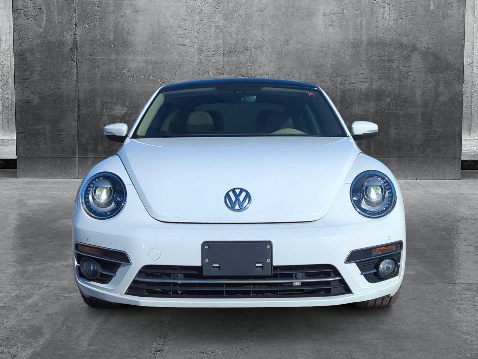 2019 Volkswagen Beetle Vehicle Photo in Memphis, TN 38128