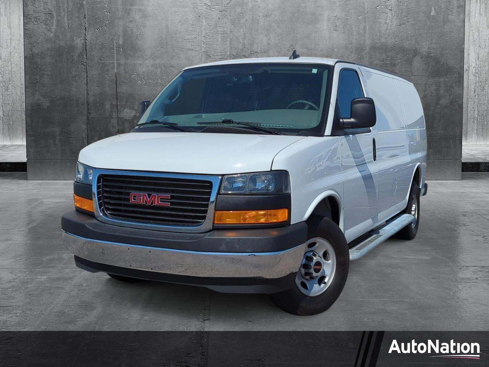2023 GMC Savana Cargo Van Vehicle Photo in Memphis, TN 38115