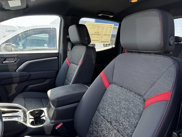 2025 Chevrolet Colorado Vehicle Photo in GARDNER, MA 01440-3110
