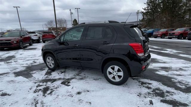 2022 Chevrolet Trax Vehicle Photo in TULLY, NY 13159-3159