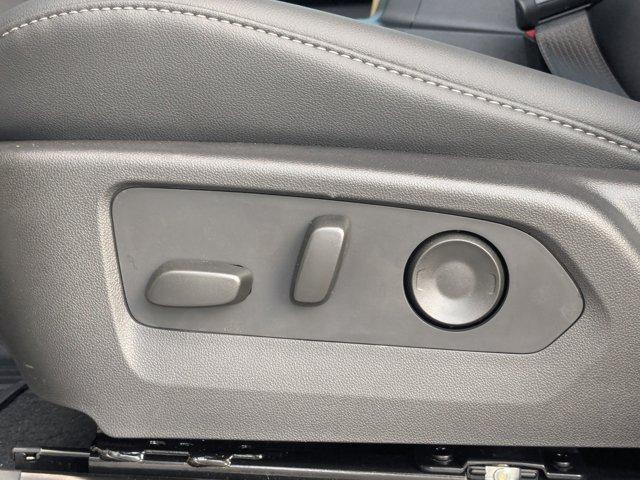 2025 Chevrolet Colorado Vehicle Photo in BRUNSWICK, GA 31525-1881
