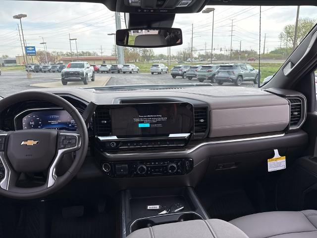 2025 Chevrolet Silverado 2500 HD Vehicle Photo in MANHATTAN, KS 66502-5036
