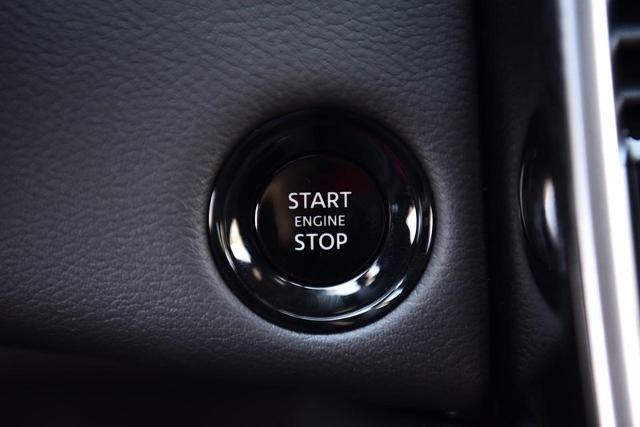 2025 Nissan Armada Vehicle Photo in Ballwin, MO 63011