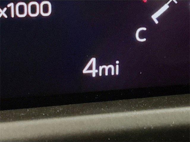 2025 GMC Acadia Vehicle Photo in PUYALLUP, WA 98371-4149