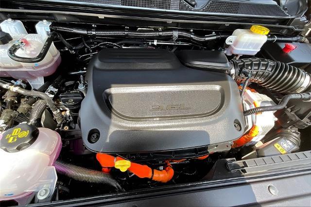 2024 Chrysler Pacifica Vehicle Photo in Grapevine, TX 76051