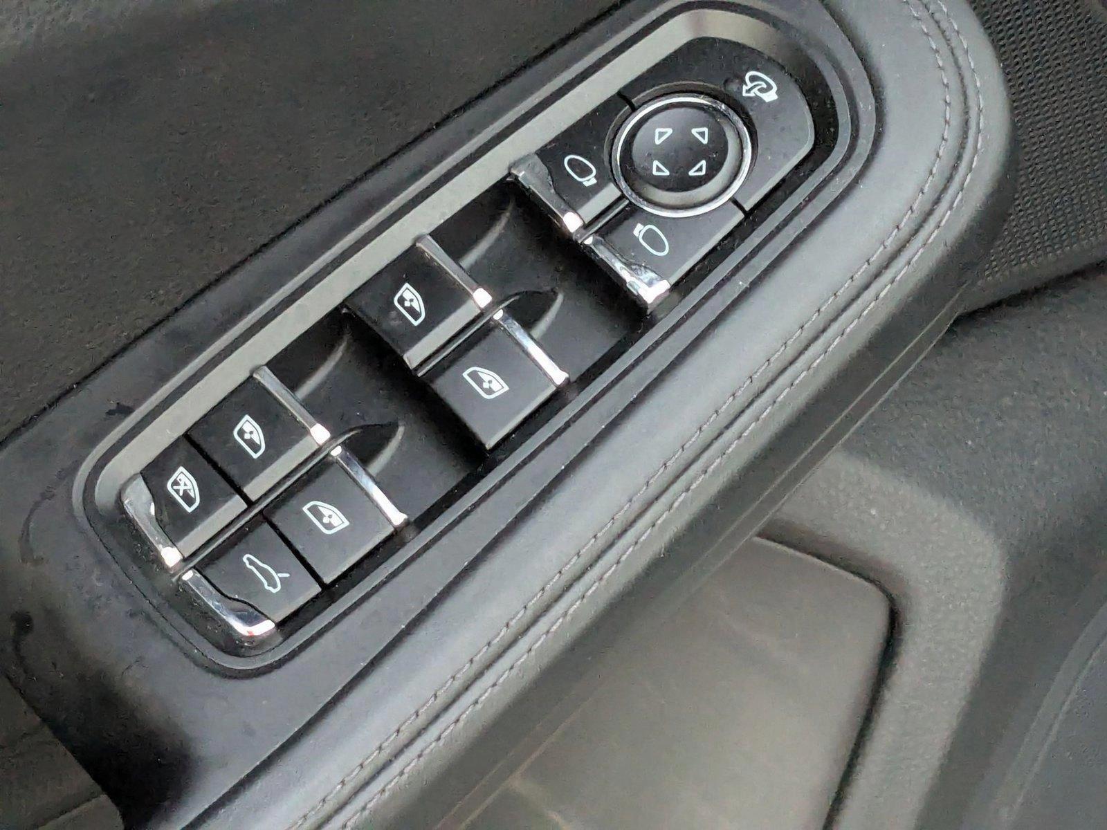 2018 Porsche Macan Vehicle Photo in PEMBROKE PINES, FL 33024-6534