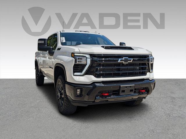 2025 Chevrolet Silverado 2500 HD Vehicle Photo in BRUNSWICK, GA 31525-1881