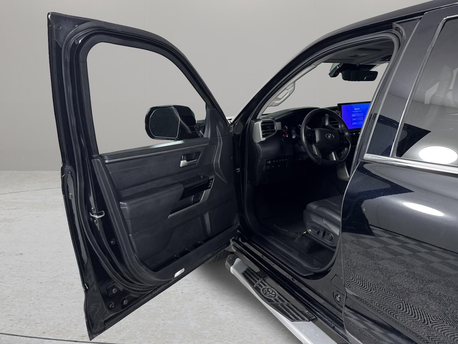 2023 Toyota Tundra 4WD Vehicle Photo in GEORGETOWN, TX 78626-7508