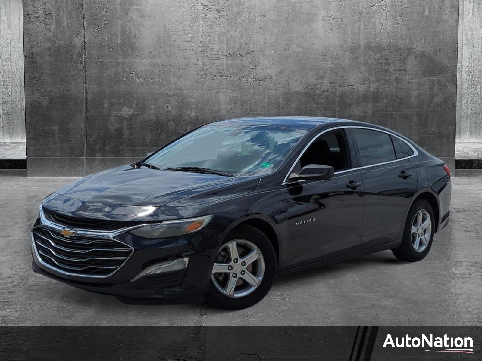 2019 Chevrolet Malibu Vehicle Photo in Pembroke Pines, FL 33027