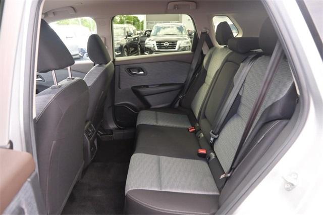2023 Nissan Rogue Vehicle Photo in Hazelwood, MO 63042