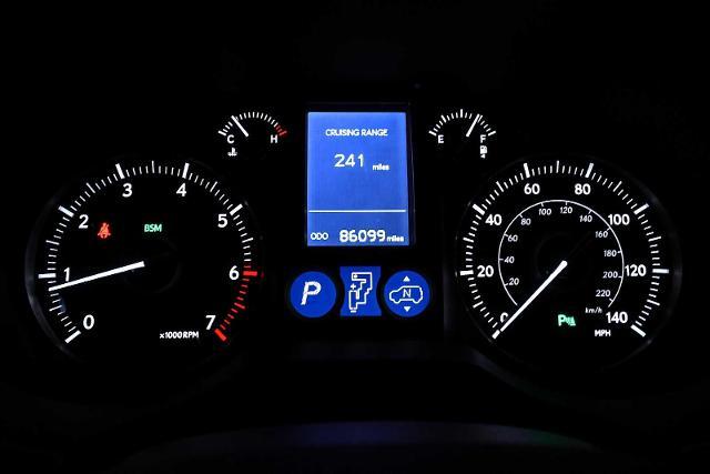 2017 Lexus GX 460 Vehicle Photo in DALLAS, TX 75235