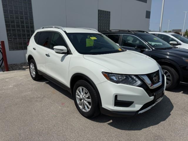 2017 Nissan Rogue Vehicle Photo in Green Bay, WI 54304