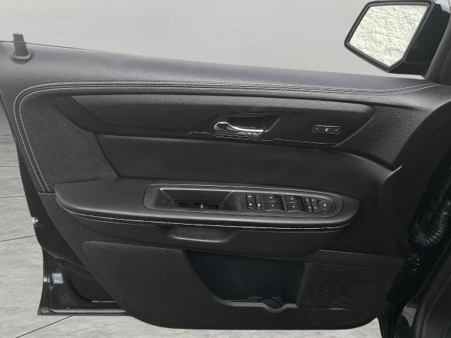 2017 GMC Acadia Limited Vehicle Photo in GREEN BAY, WI 54303-3330
