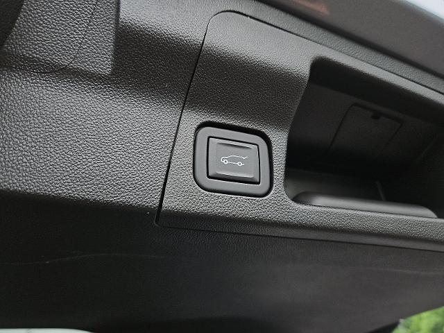2023 GMC Acadia Vehicle Photo in TREVOSE, PA 19053-4984