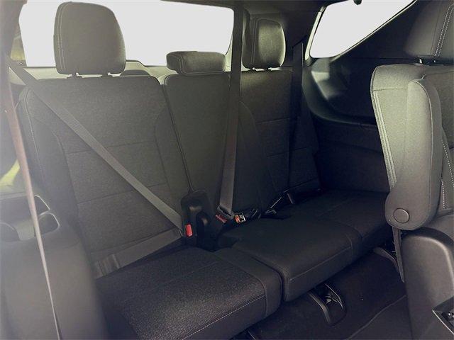 2025 Chevrolet Traverse Vehicle Photo in PUYALLUP, WA 98371-4149