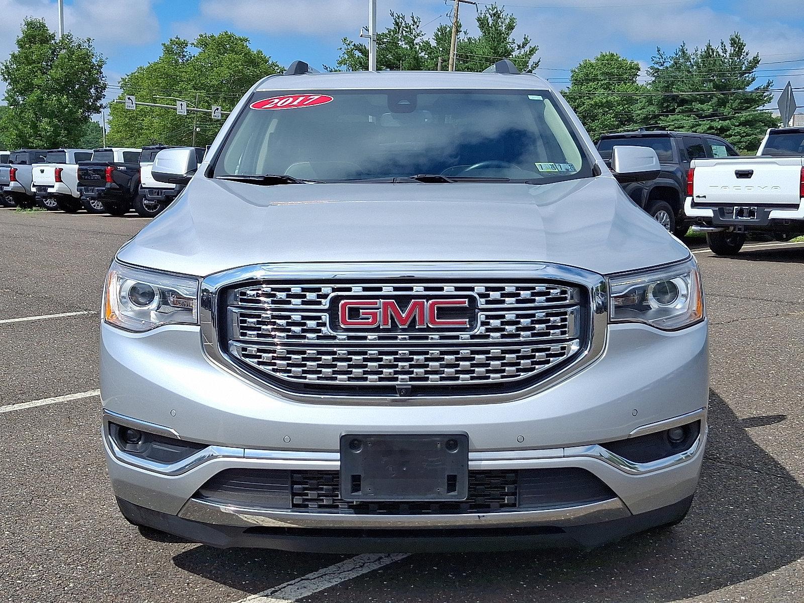 2017 GMC Acadia Vehicle Photo in Trevose, PA 19053