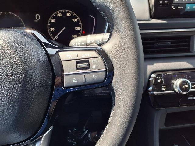 2025 Honda Pilot Vehicle Photo in Oshkosh, WI 54904