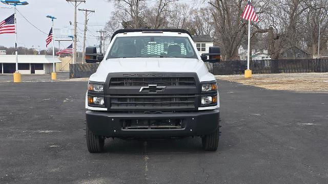 2024 Chevrolet Silverado Chassis Cab Vehicle Photo in INDEPENDENCE, MO 64055-1314