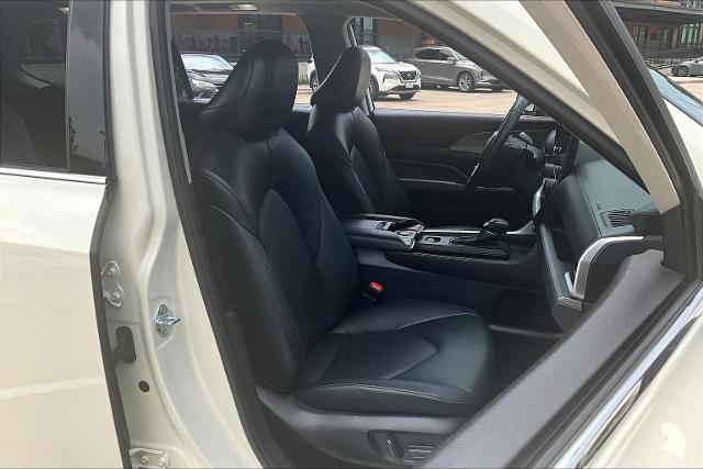 2024 Toyota Grand Highlander Vehicle Photo in Houston, TX 77007