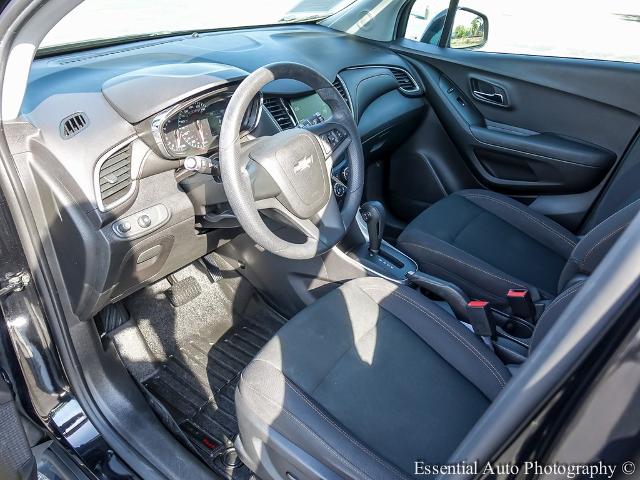 2017 Chevrolet Trax Vehicle Photo in OAK LAWN, IL 60453-2517