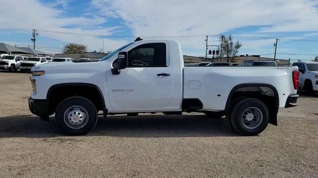 2025 Chevrolet Silverado 3500 HD Vehicle Photo in MIDLAND, TX 79703-7718