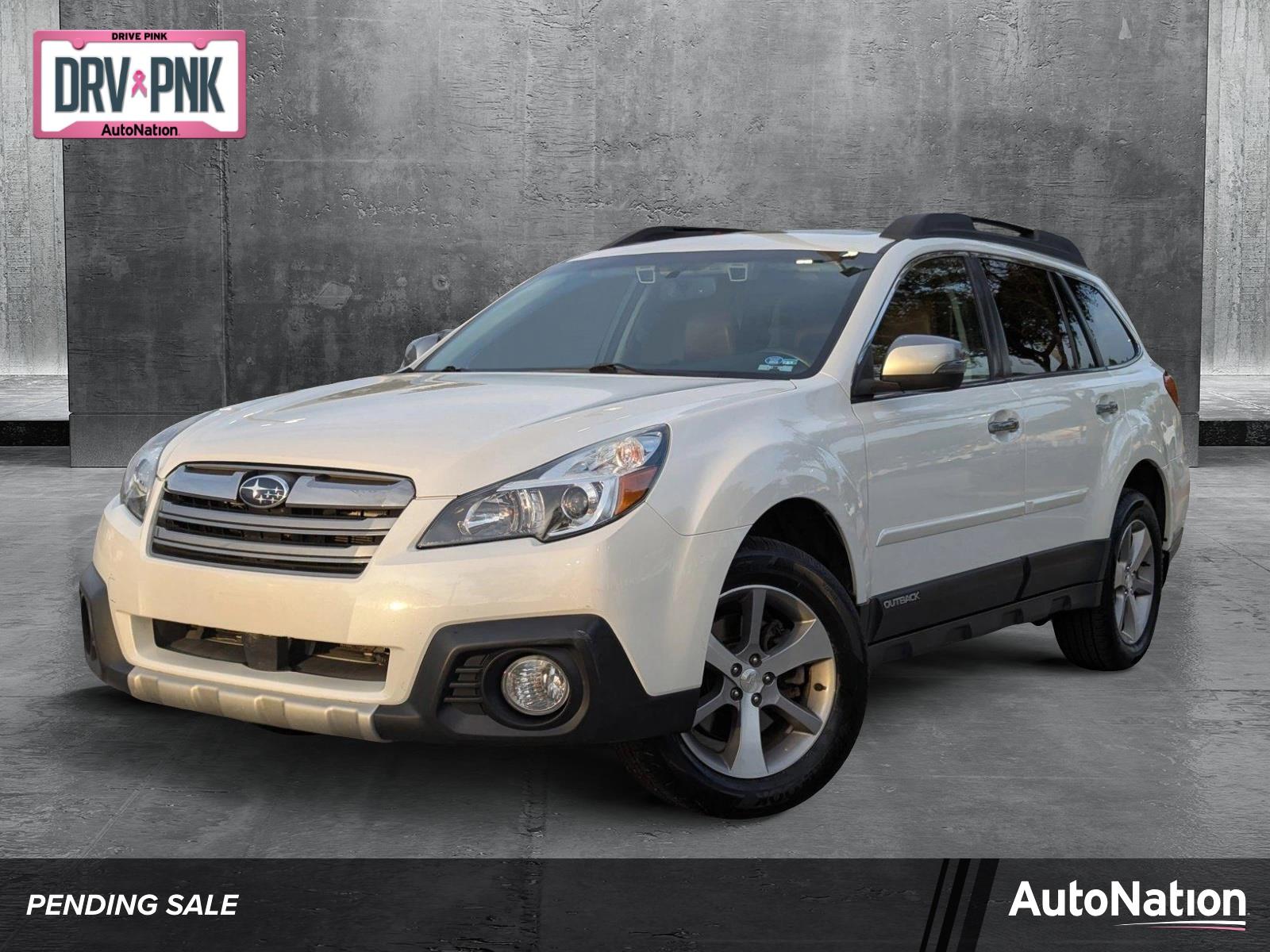 2014 Subaru Outback Vehicle Photo in Ft. Myers, FL 33907