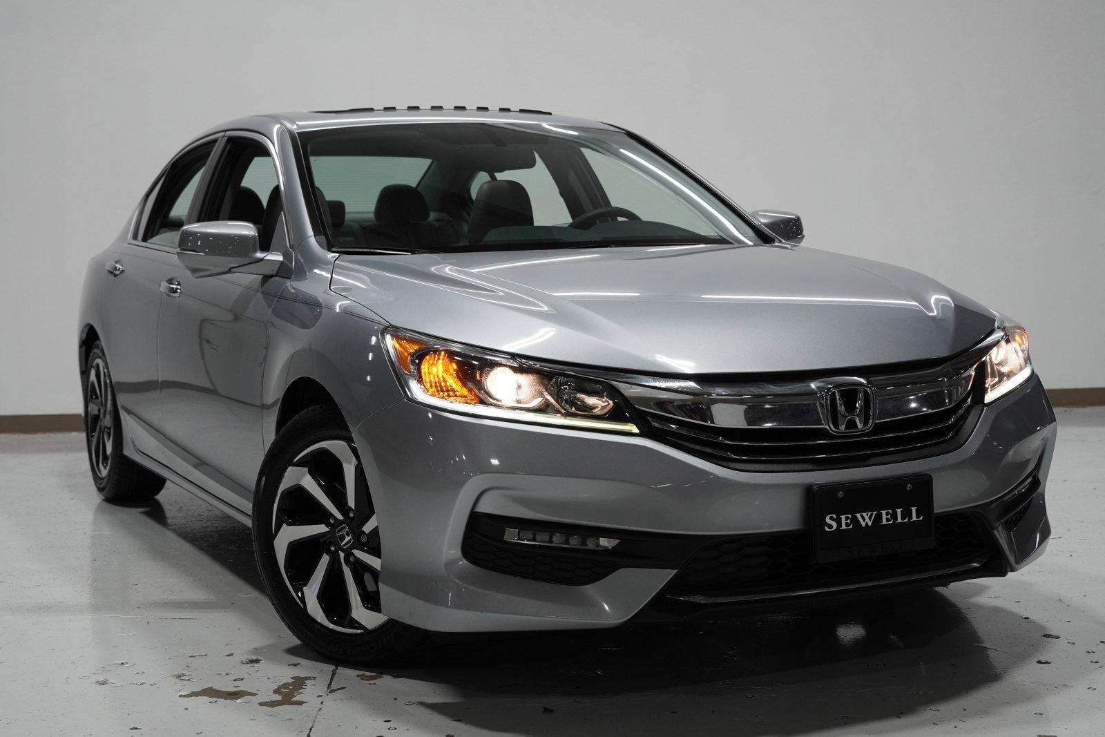 2017 Honda Accord Sedan Vehicle Photo in GRAPEVINE, TX 76051