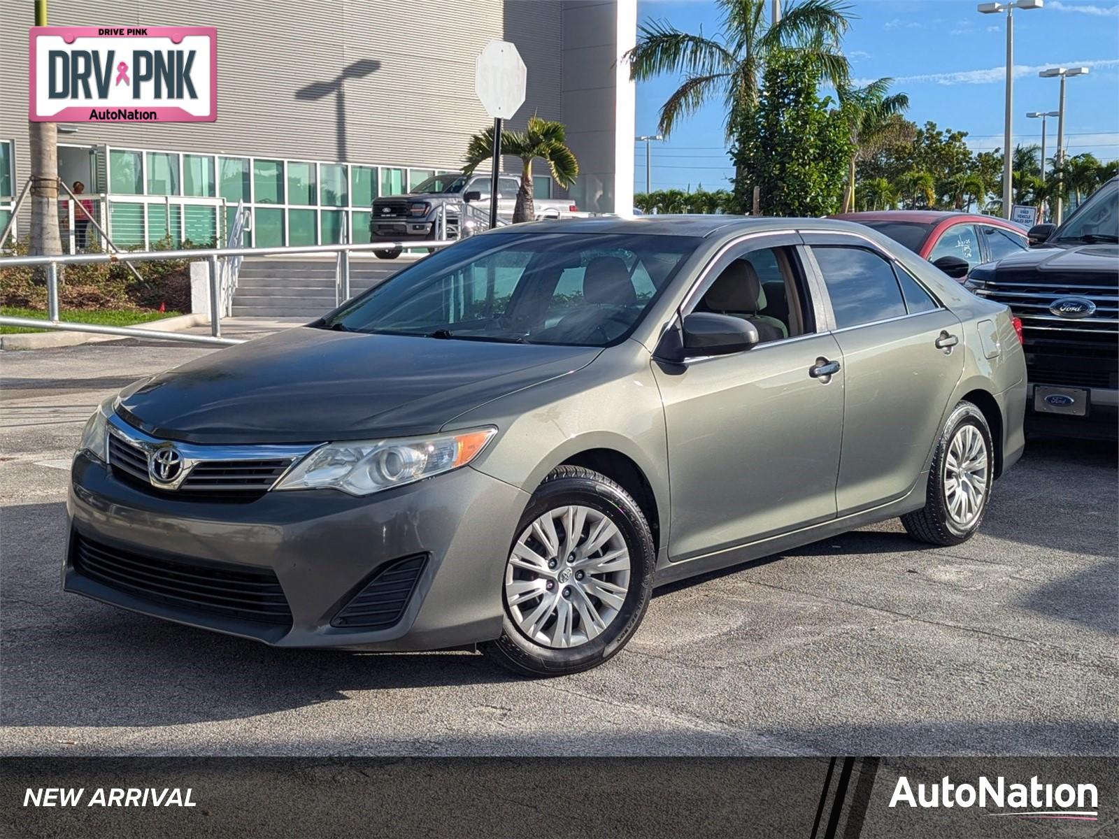 2013 Toyota Camry Vehicle Photo in Miami, FL 33015