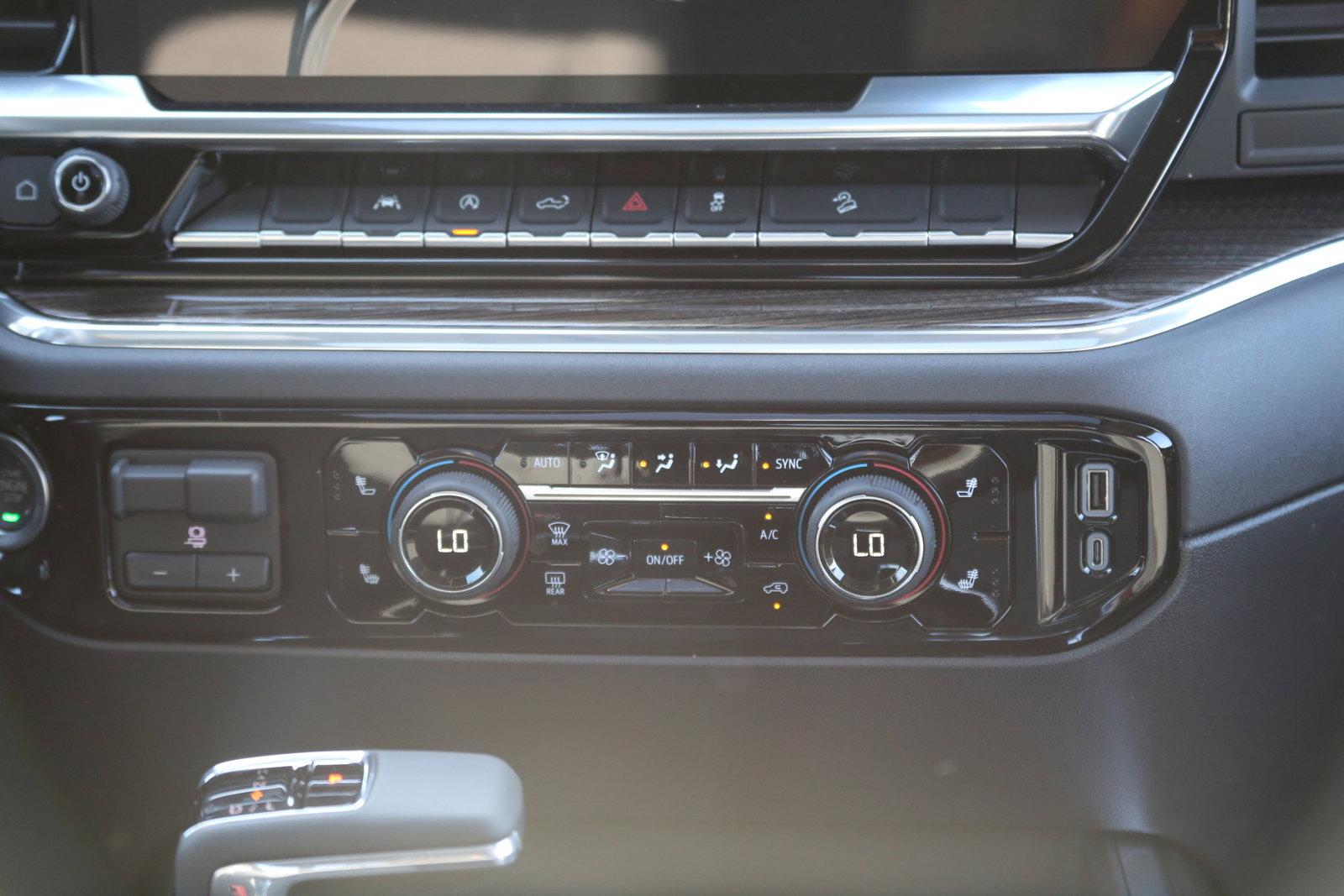 2025 Chevrolet Silverado 1500 Vehicle Photo in LOS ANGELES, CA 90007-3794