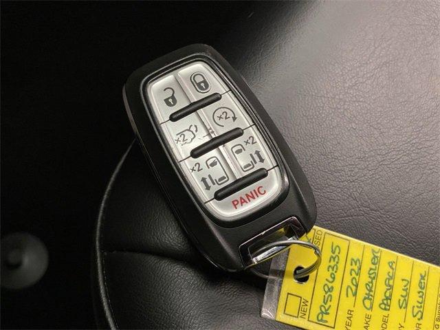 2023 Chrysler Pacifica Vehicle Photo in PORTLAND, OR 97225-3518