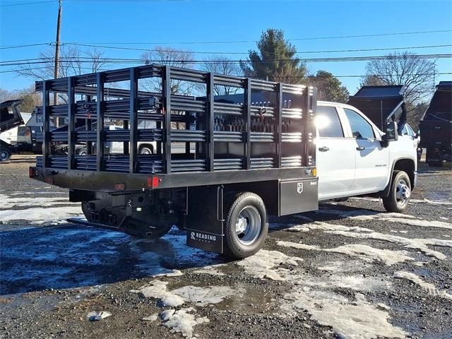 2024 Chevrolet Silverado 3500 HD Chassis Cab Vehicle Photo in MILFORD, DE 19963-6122