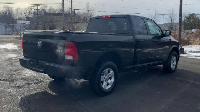 2016 Ram 1500 Vehicle Photo in MOON TOWNSHIP, PA 15108-2571